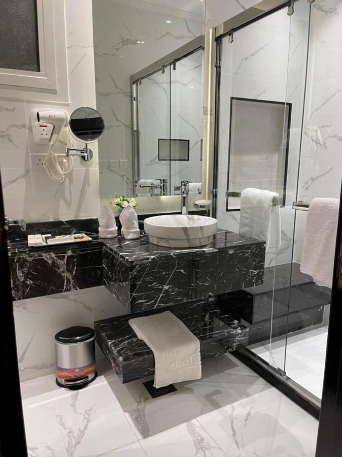شقق خاصه بطابع حديث وفندقي - تسجيل ذاتي Private Apartments With Modern Vibes - Self Checkin Riyadh Luaran gambar