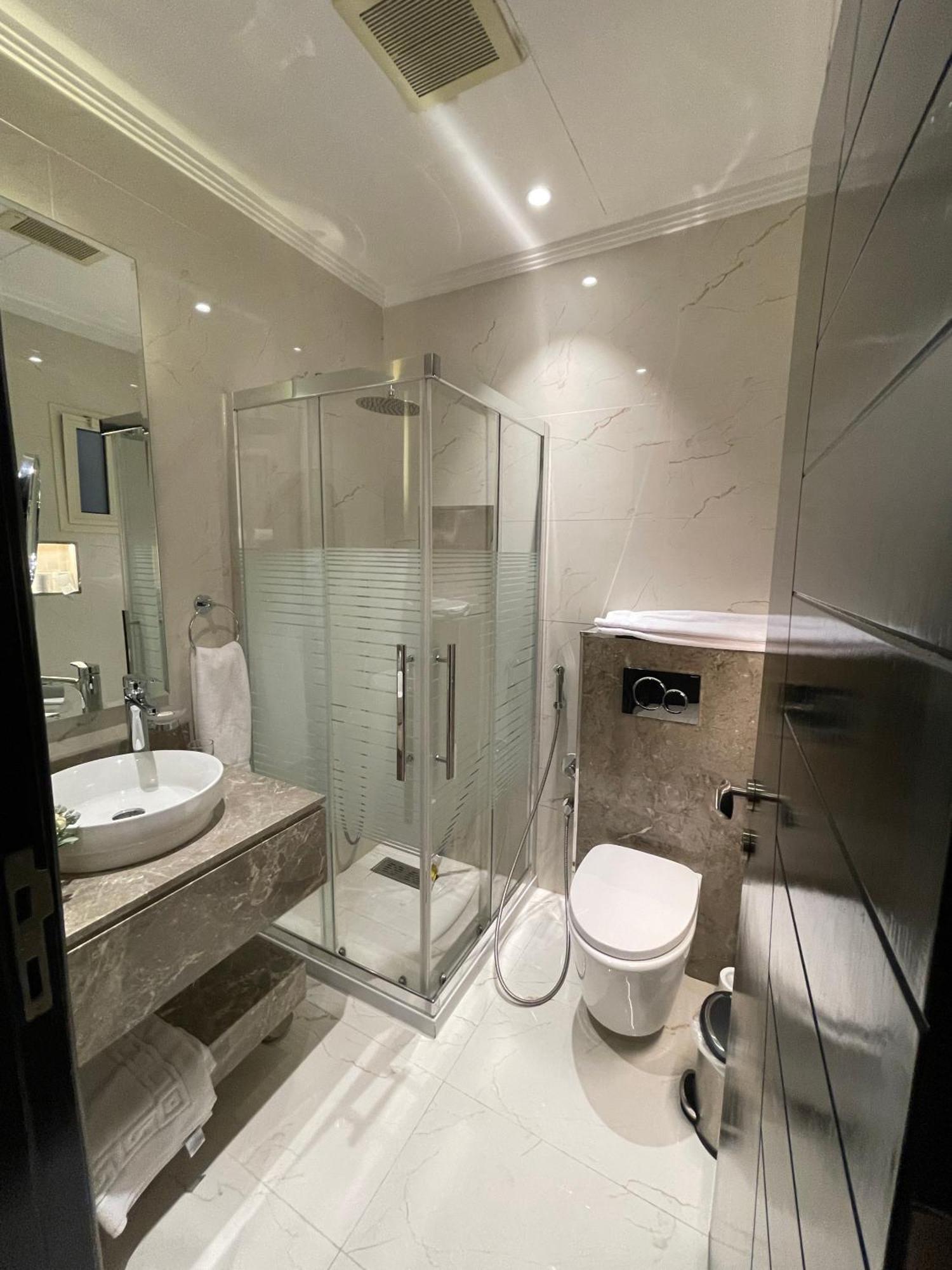 شقق خاصه بطابع حديث وفندقي - تسجيل ذاتي Private Apartments With Modern Vibes - Self Checkin Riyadh Luaran gambar