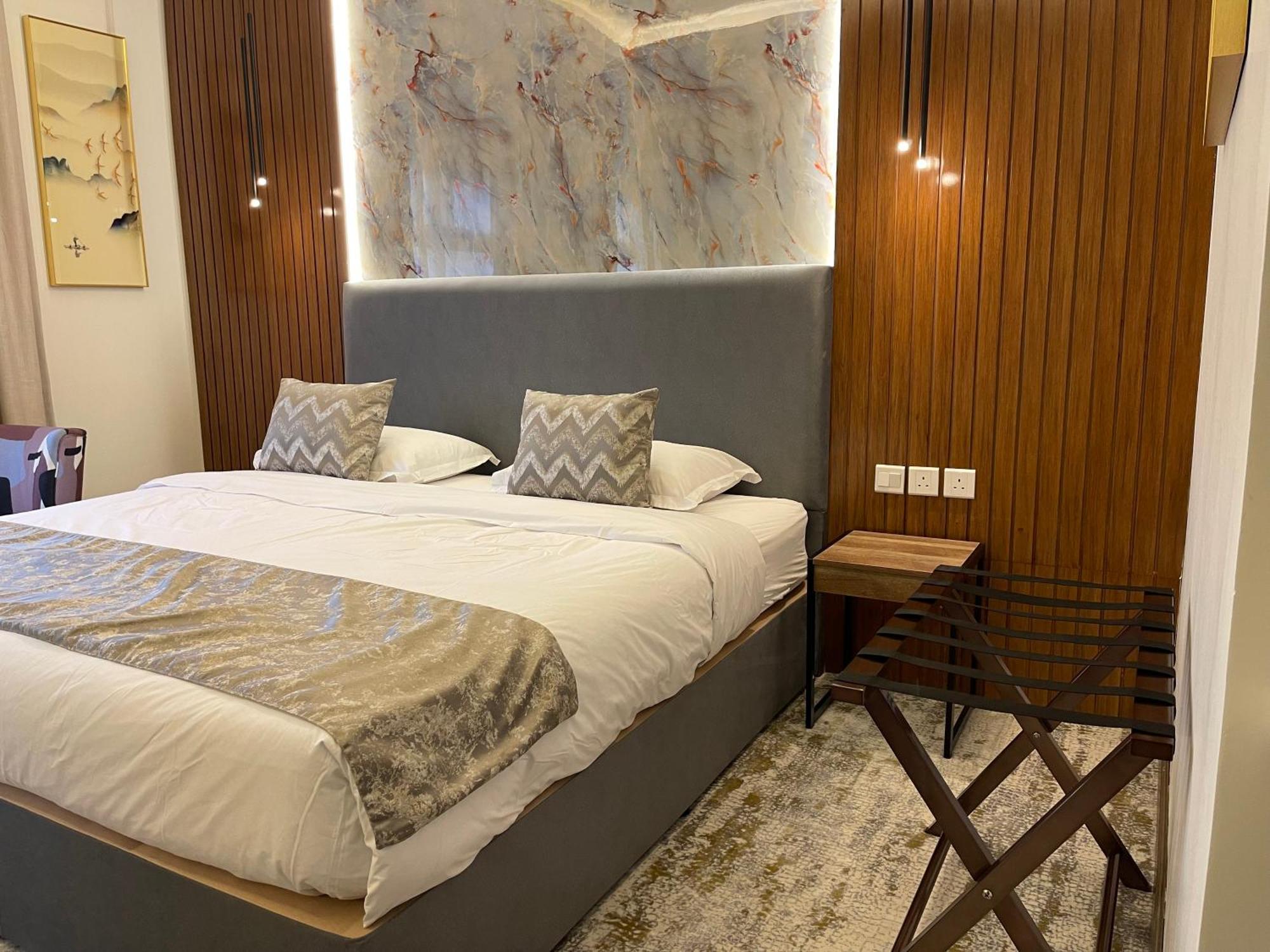 شقق خاصه بطابع حديث وفندقي - تسجيل ذاتي Private Apartments With Modern Vibes - Self Checkin Riyadh Luaran gambar
